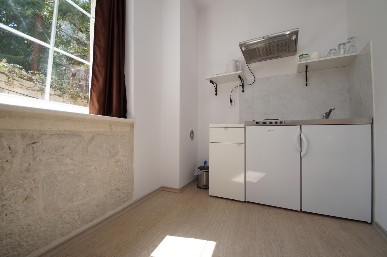 White House Apartments 코츌라 외부 사진